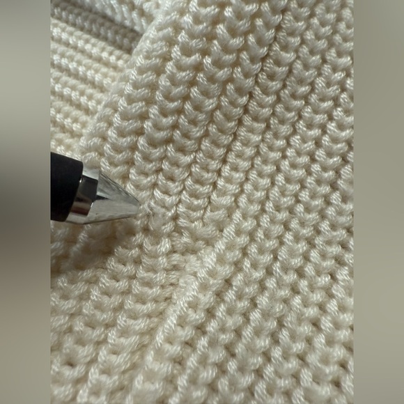 Athleta Huntly Womens Wool Blend Ribbed Sweater Dove Minimalist Size: Small - Picture 7 of 10